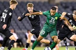 纽约尼克斯训练开放日，今晚战术微调引欢呼，亚冠在即，阵容厚度经受考验 -开云网站