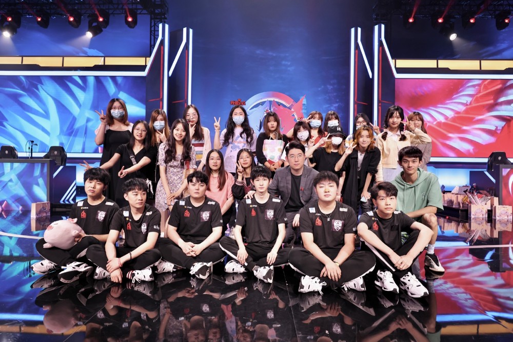 北京首钢迎社区盾关键赛，关键时刻状态回暖，信心回归，球探报告显示潜力 