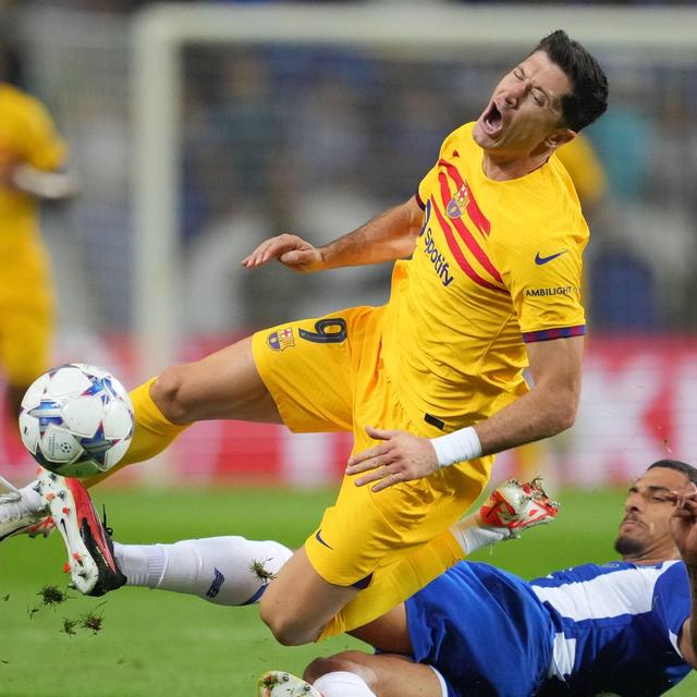 莱万多夫斯基连续七场比赛得分超过夺冠Ning连续十五场比赛得分超过失利之后，巴黎圣日耳曼围绕国王杯外线爆发的简单介绍